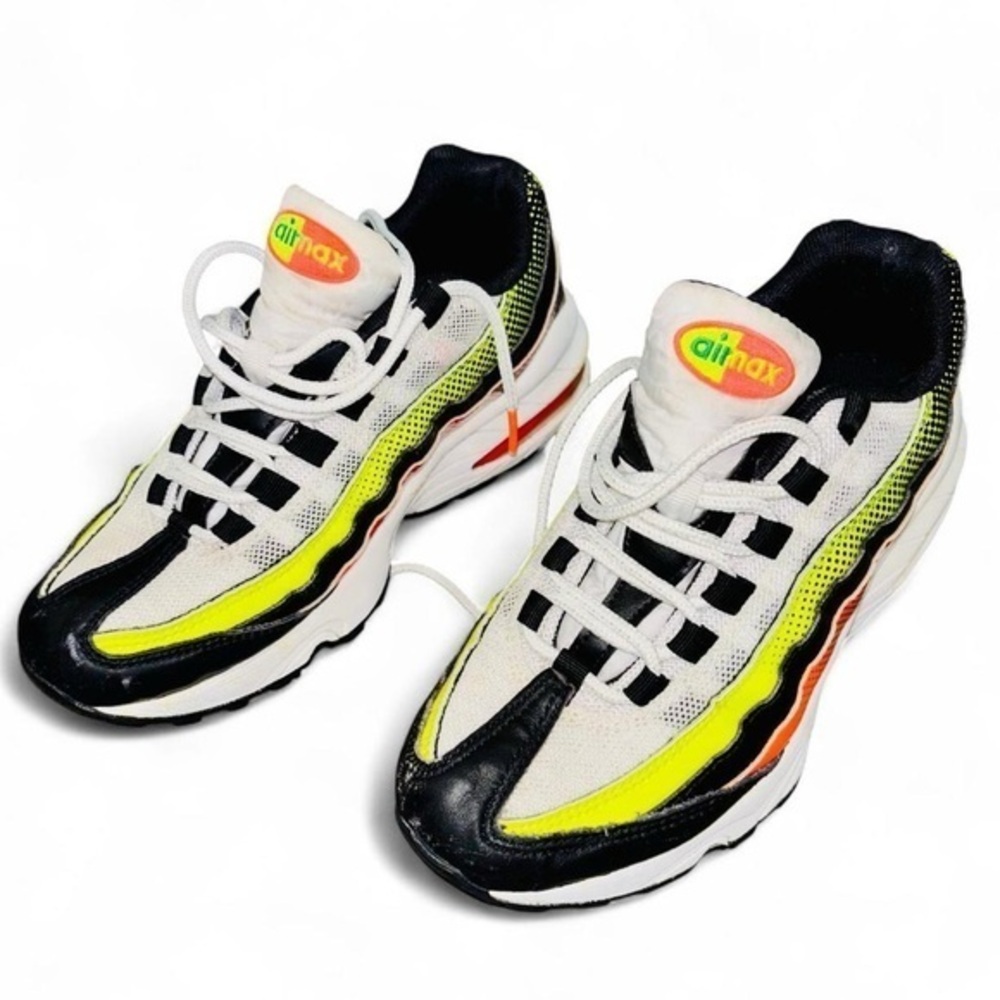 NIKE Air Max 95’s - 6Y or Women’s 7.5